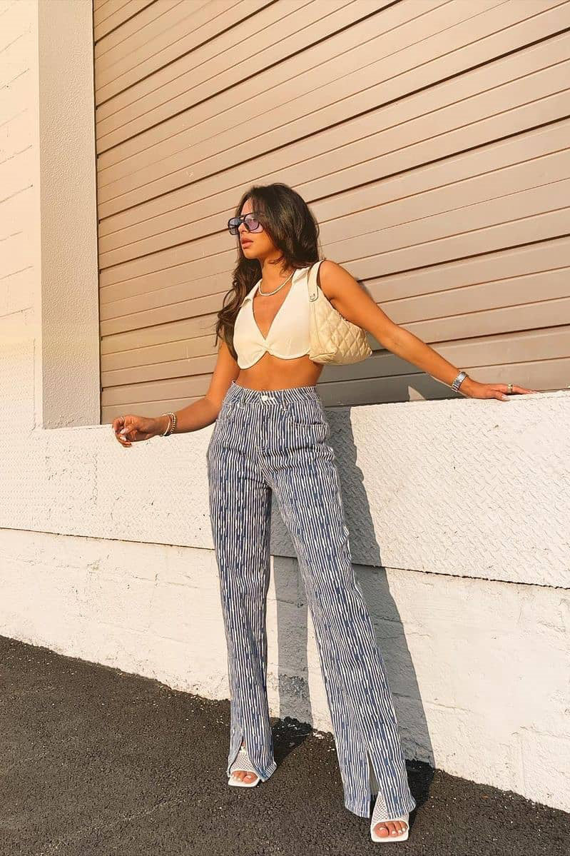 White Ribbed Plunge Neck Collared Crop Top